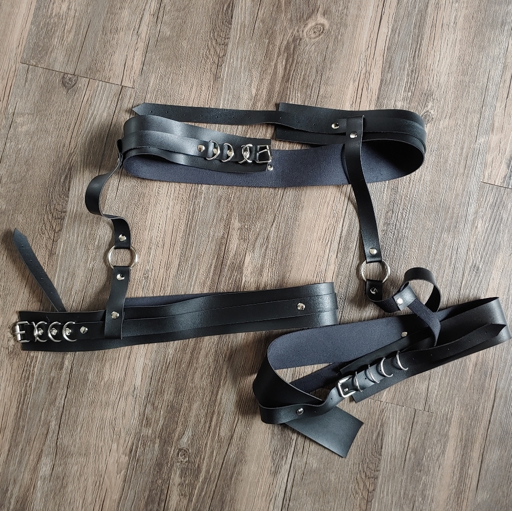 NEW - XL Leather Body - Leg Harness - Gothic - Exotic Dance -  Garter - Sexy